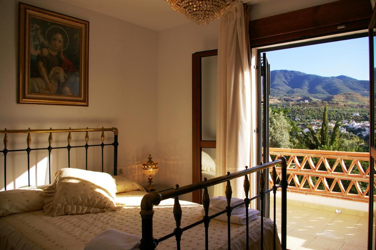 Hostal Y Apartamento Rural Los Naranjos Melegis Luaran gambar