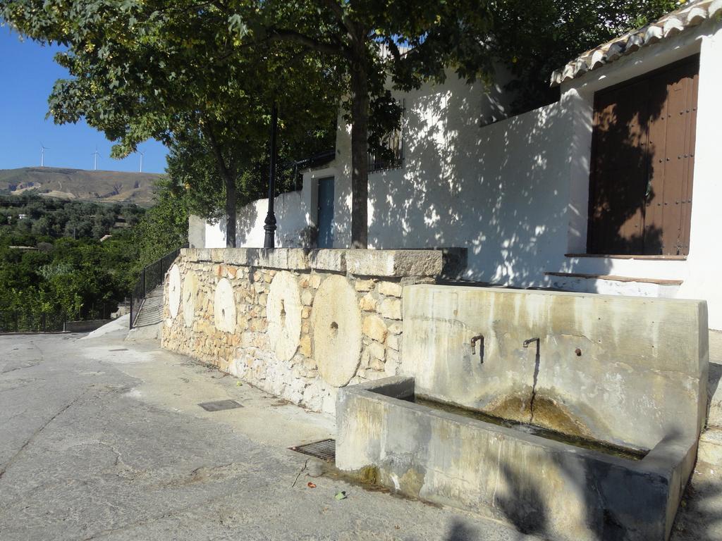 Hostal Y Apartamento Rural Los Naranjos Melegis Luaran gambar