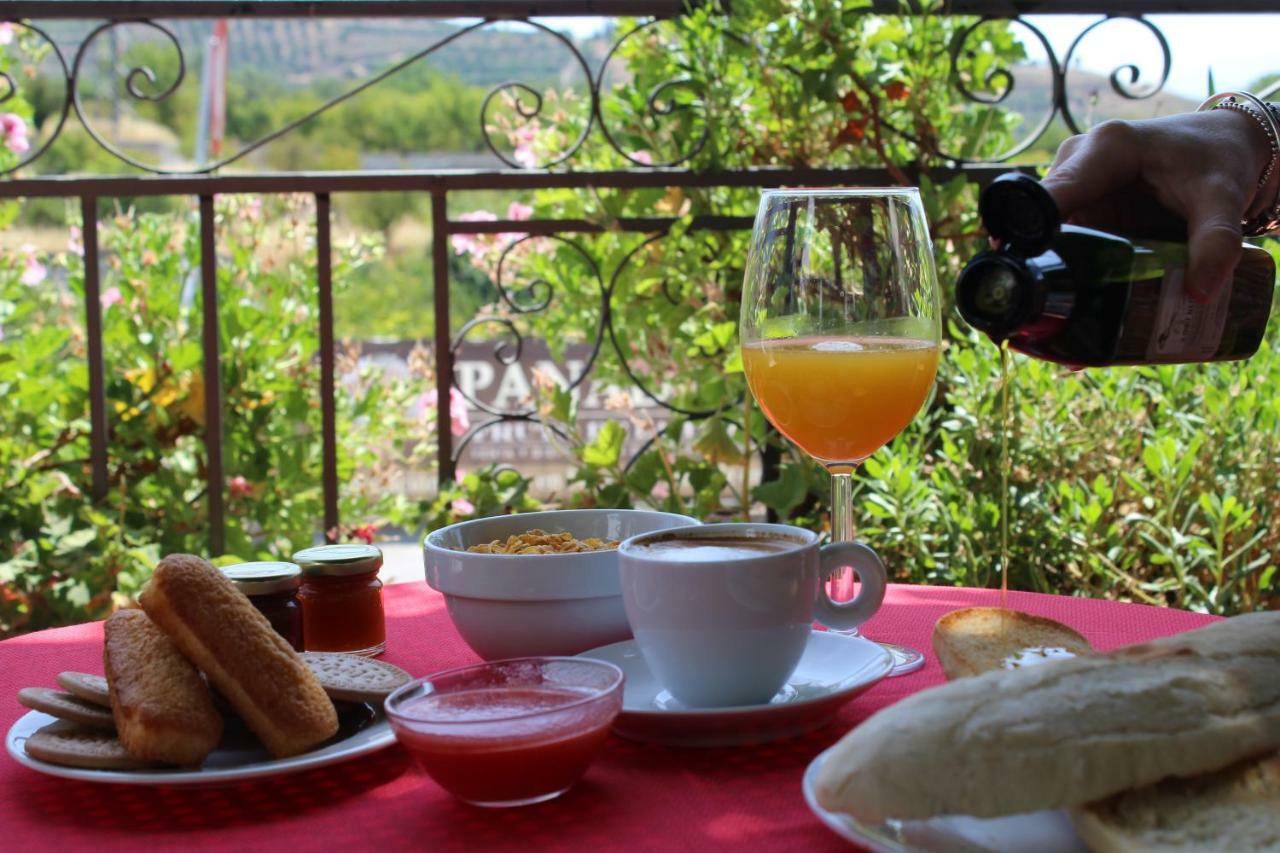 Hostal Y Apartamento Rural Los Naranjos Melegis Luaran gambar